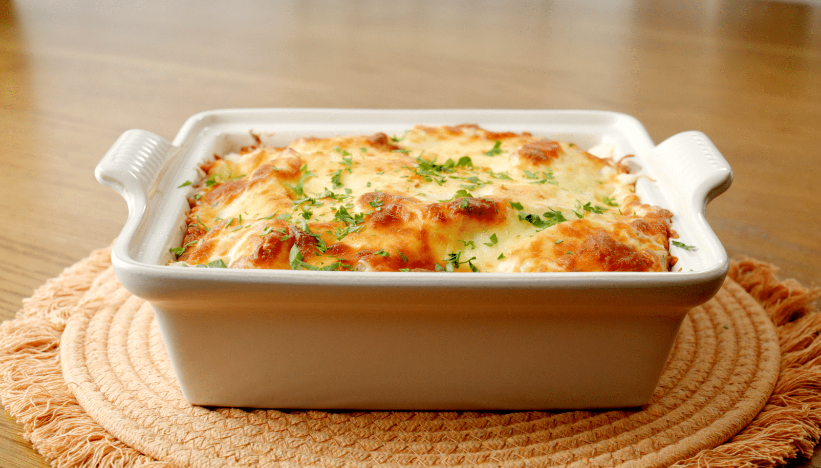 Au Gratin Potatoes | Creamy | Cheesy Au Gratin Potatoes